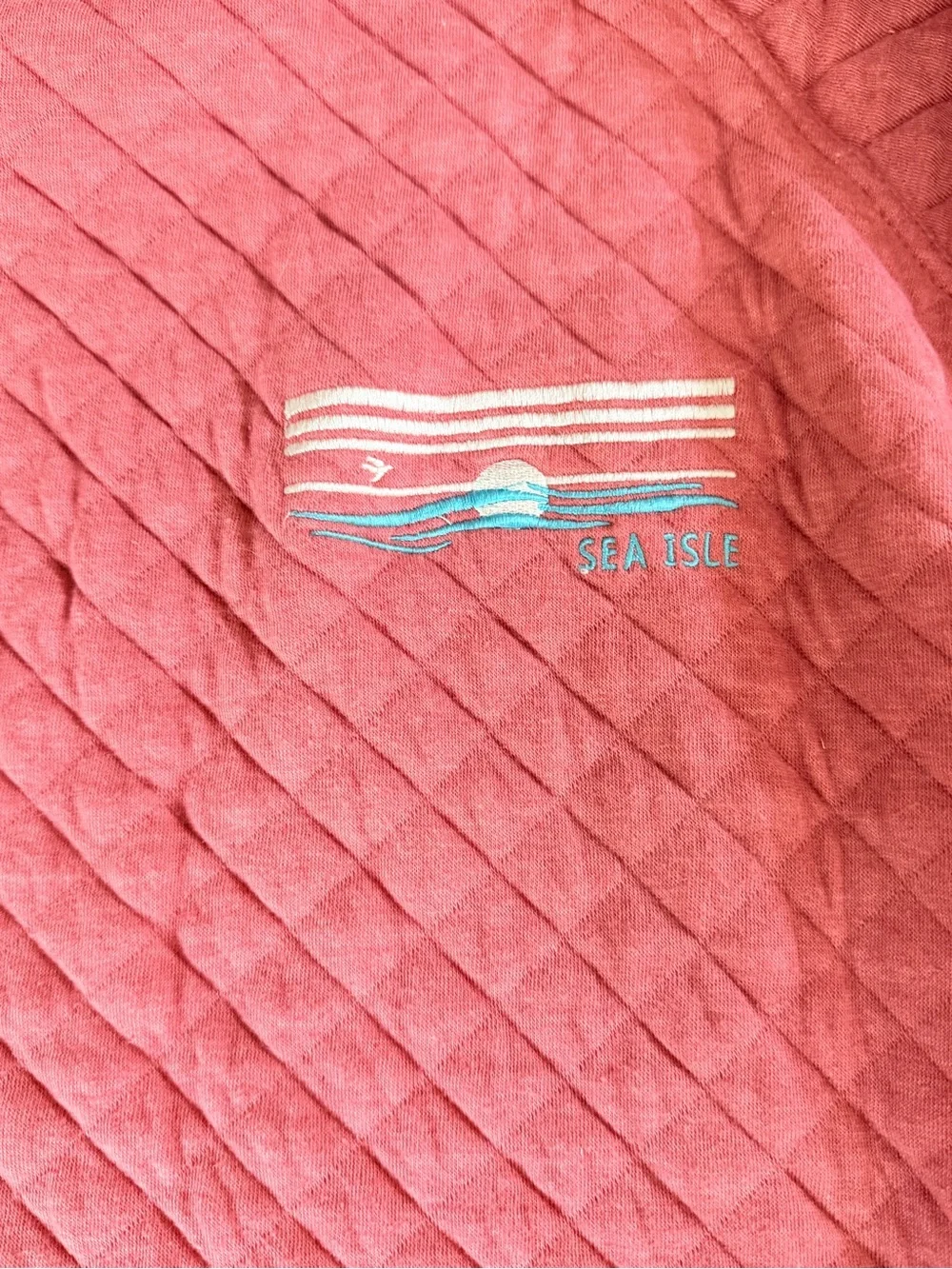 Sea isle Quilted Pink Pullover Sweatshirt large Sweater beach vacation gifts